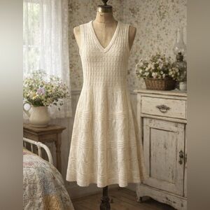 Missoni Designer Sleeveless V-Neck Knit Cream Mini Dress